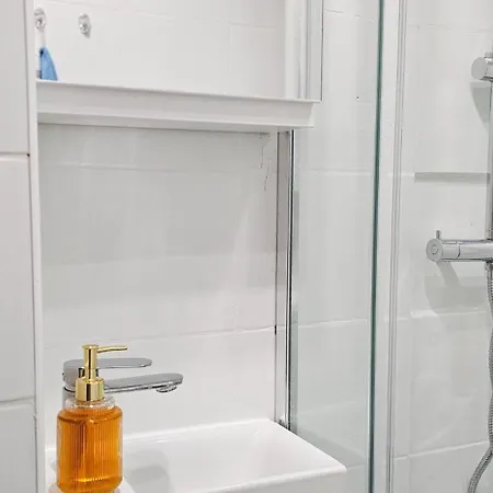 Mieszkanie Dwupokojowe Z Balkonem, Blisko Parku Ястшембе-Здруй